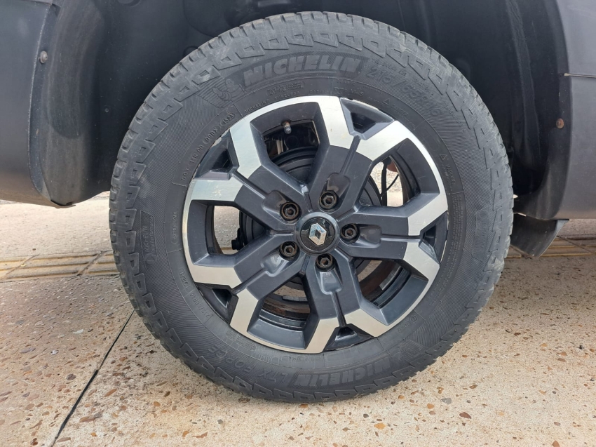 renault oroch 1.3 tce flex outsider x-tronic 1.6 5p automatico 20249