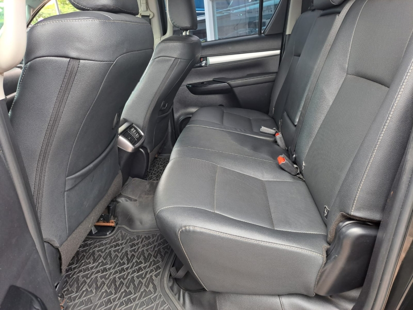 toyota hilux 2.8 d-4d turbo diesel cd srx 4x4 automatico 4p 20247