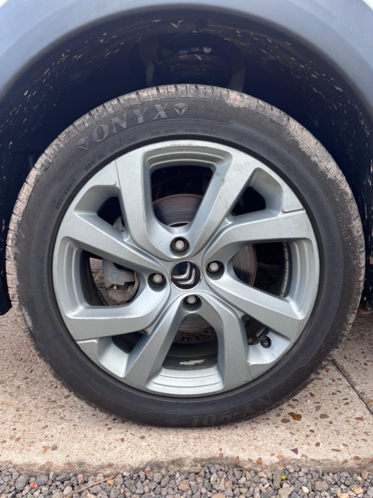 citroen c4 cactus 1.6 vti 120 flex feel eat6 4p automatico 20239