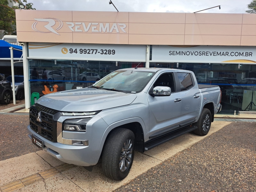 mitsubishi triton 2.4 biturbo diesel cd hpe 4x4 automatico 4p 2026