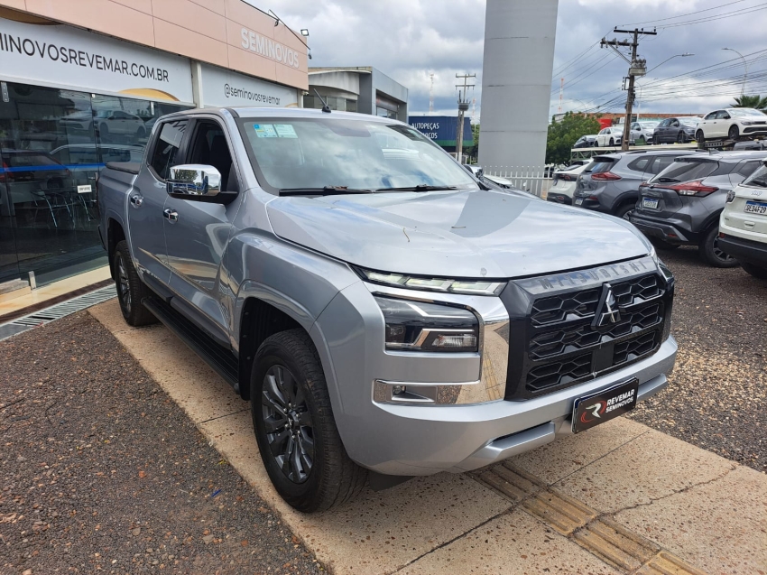 mitsubishi triton 2.4 biturbo diesel cd hpe 4x4 automatico 4p 20263