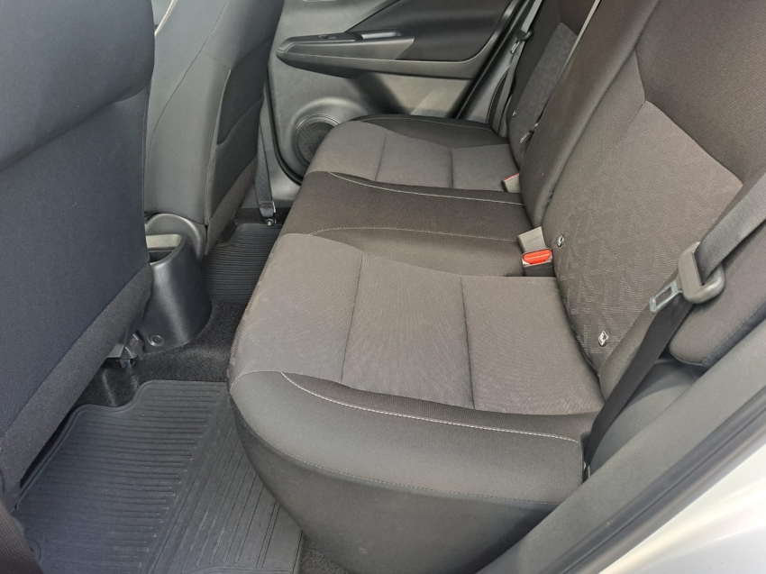 nissan kicks 1.6 16v flexstart sense xtronic flex 4p automatico 20248