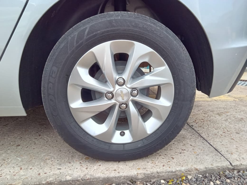 chevrolet onix 1.0 flex lt manual 4p 20229