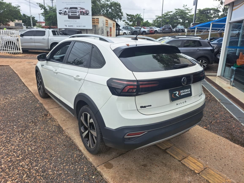 volkswagen nivus 1.0 200 tsi total flex highline automatico 4p 20211
