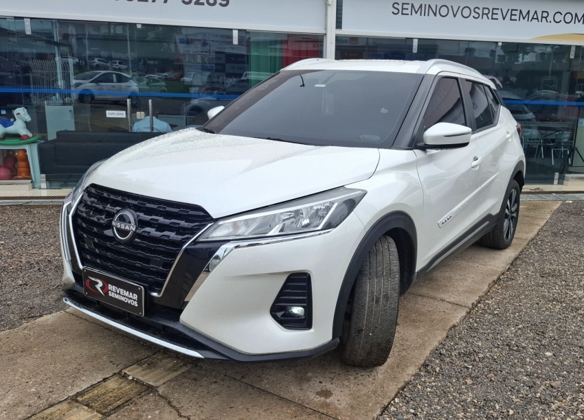 nissan kicks 1.6 16v flexstart advance xtronic flex 4p automatico 2024