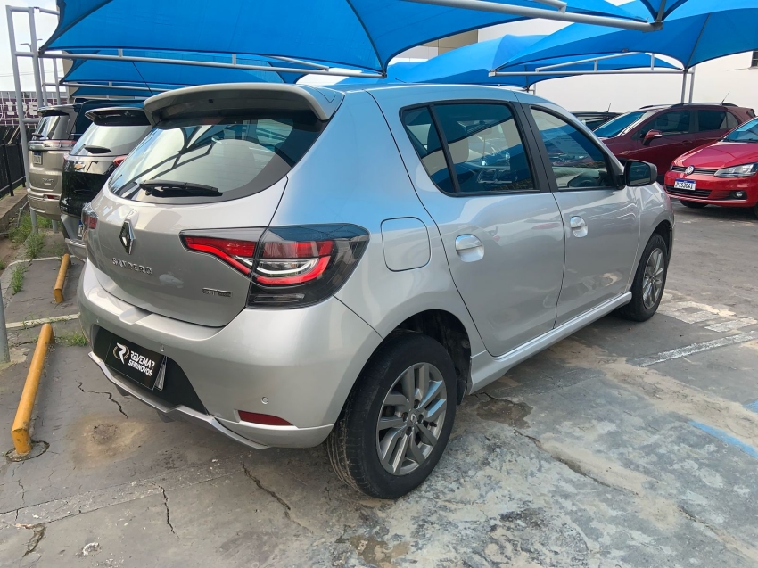 renault sandero 1.0 12v sce flex gt line manual.