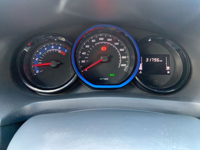 renault sandero 1.0 12v sce flex gt line manual.