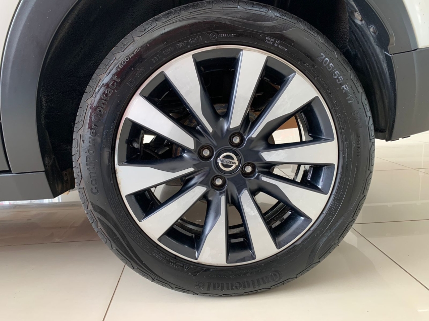 nissan kicks 1.6 16v flexstart sv 4p xtronic.
