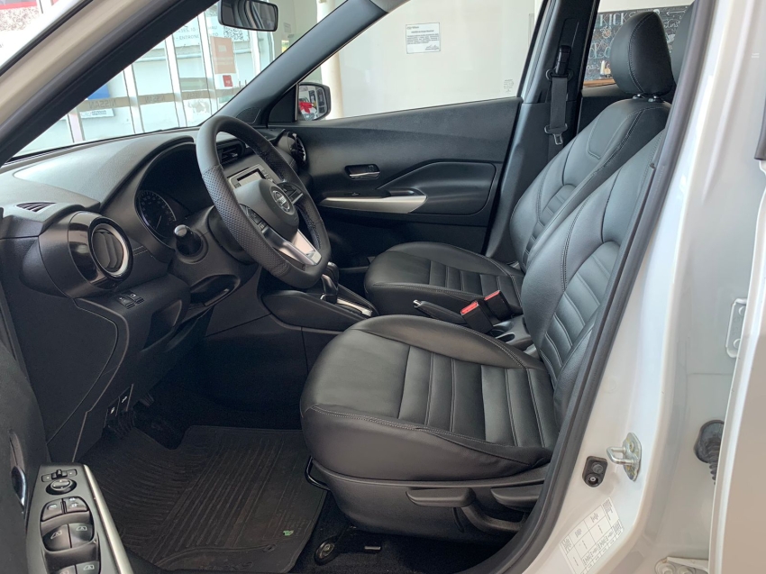 nissan kicks 1.6 16v flexstart sv 4p xtronic.