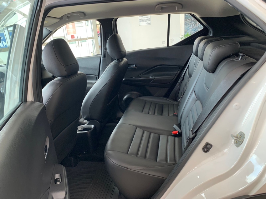nissan kicks 1.6 16v flexstart sv 4p xtronic.