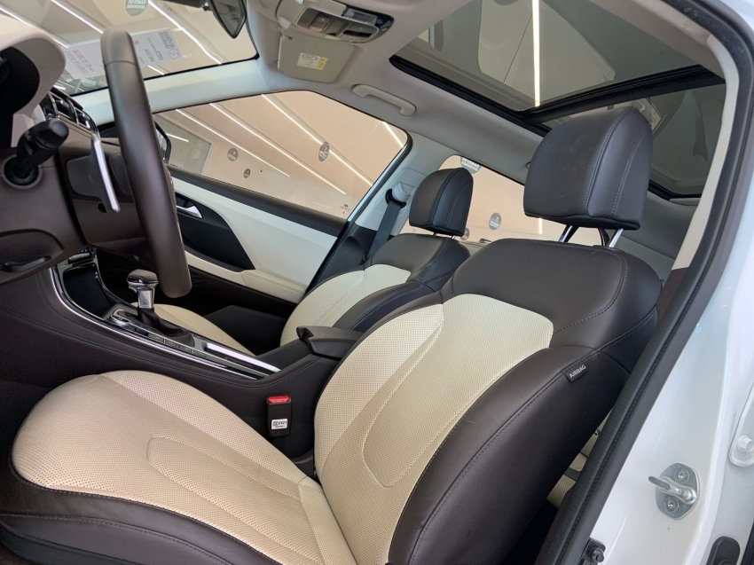 hyundai creta 2.0 flex ultimate automatico.