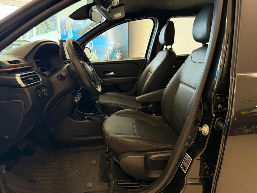 renault oroch 1.3 tce flex outsider x-tronic.