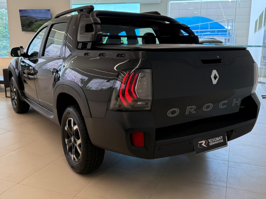 renault oroch 1.3 tce flex outsider x-tronic.