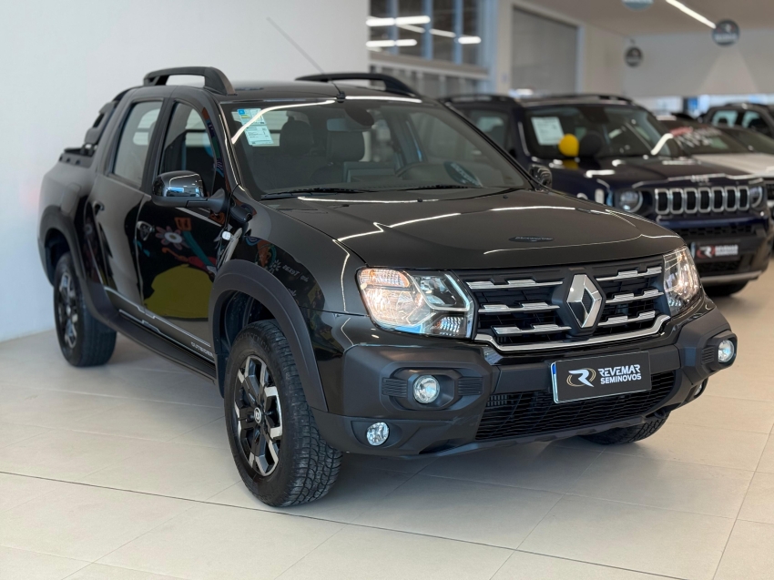 renault oroch 1.3 tce flex outsider x-tronic.