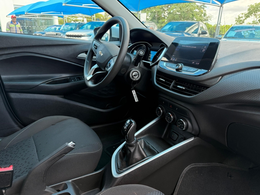 chevrolet onix 1.0 flex lt manual.