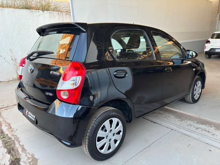 toyota etios 1.5 xs 16v flex 4p manual 2018