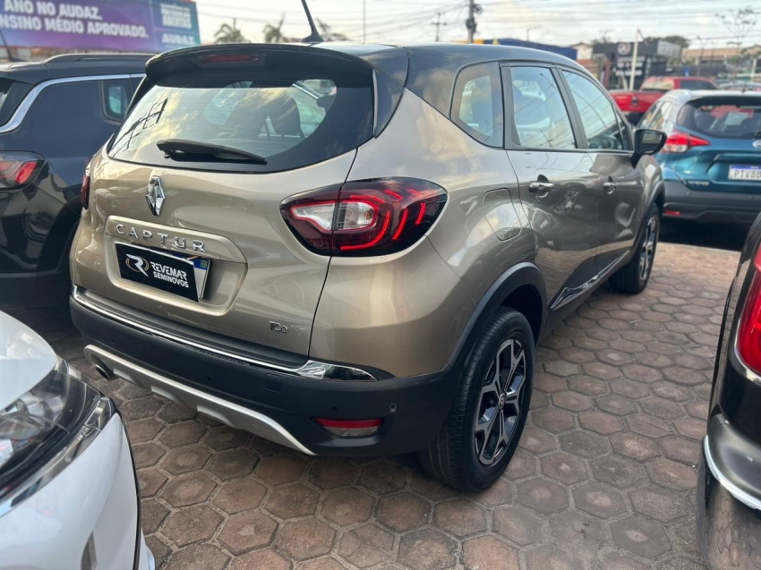 renault captur 1.3 tce flex iconic x-tronic 4p automatico 20232