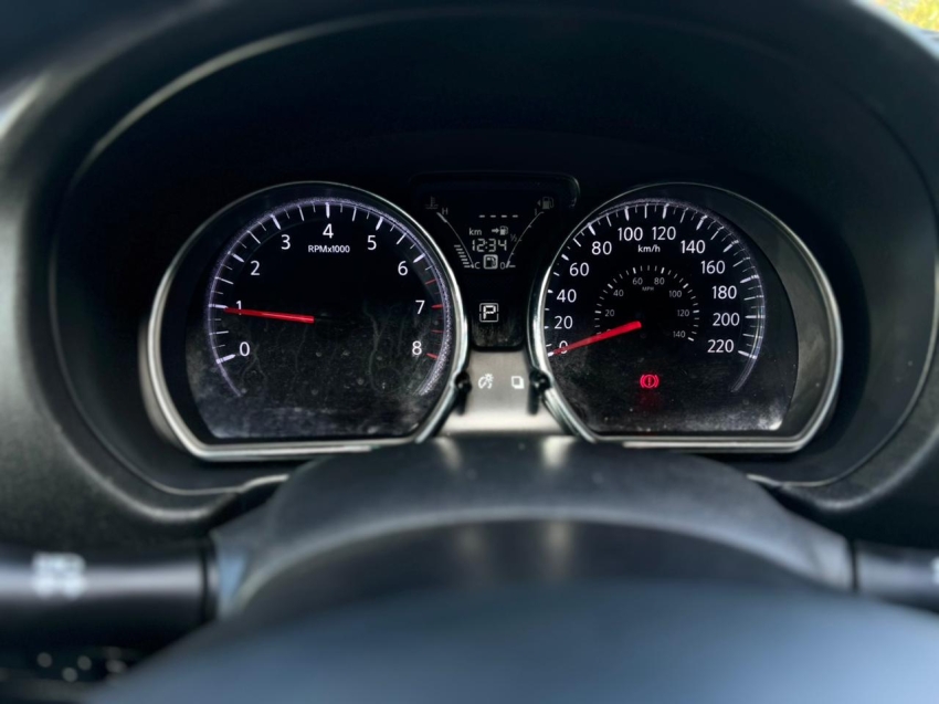 nissan versa 1.6 16v flexstart sl 4p xtronic flex automatico 20205