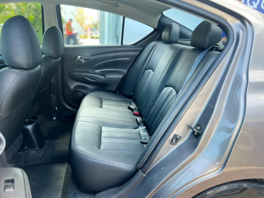 nissan versa 1.6 16v flexstart sl 4p xtronic flex automatico 20208