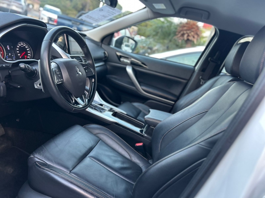 mitsubishi eclipse cross 1.5 mivec turbo gasolina hpe cvt flex 4p automatico 20227