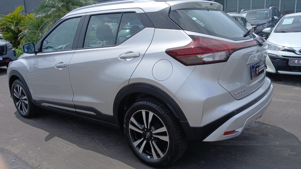 nissan kicks play 1.6 16v flexstart active plus xtronic flex 4p automatico 20251