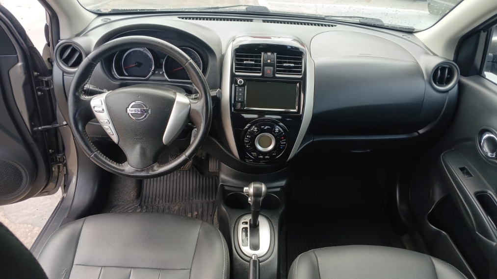nissan versa 1.6 16v flexstart sl 4p xtronic flex automatico 20206