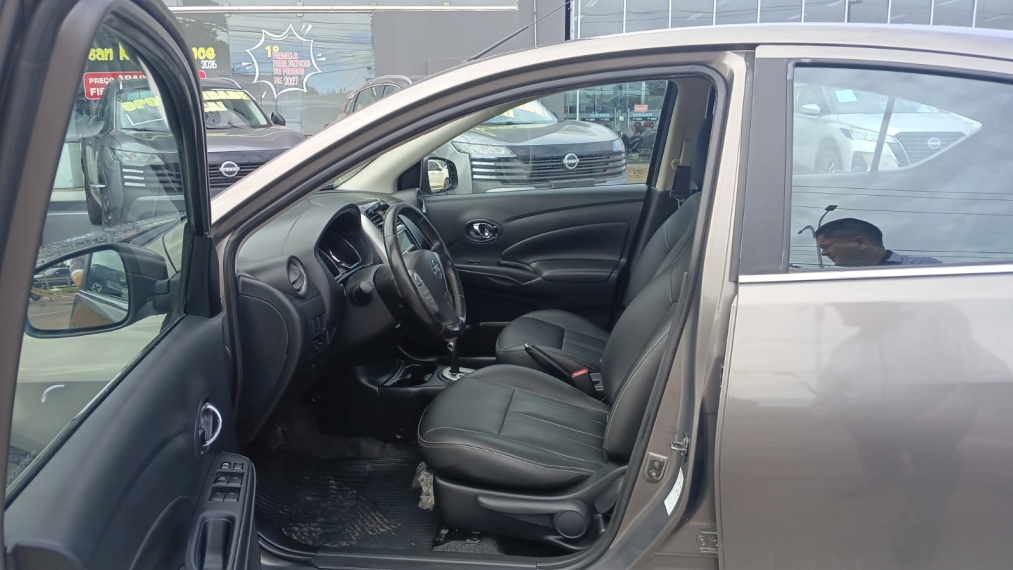 nissan versa 1.6 16v flexstart sl 4p xtronic flex automatico 20207