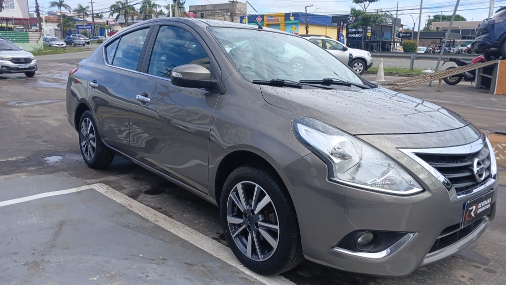 nissan versa 1.6 16v flexstart sl 4p xtronic flex automatico 20203