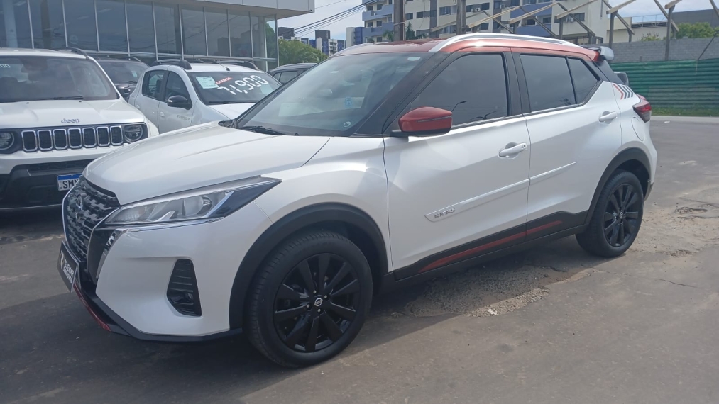nissan kicks 1.6 16v flexstart xplay xtronic flex 4p automatico 2022
