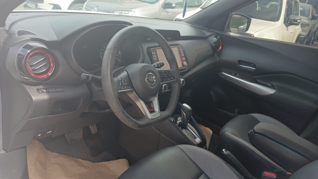 nissan kicks 1.6 16v flexstart xplay xtronic flex 4p automatico 20228