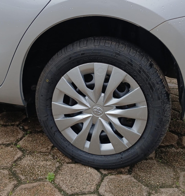 toyota yaris 1.5 16v flex sedan xl multidrive 4p automatico 20204
