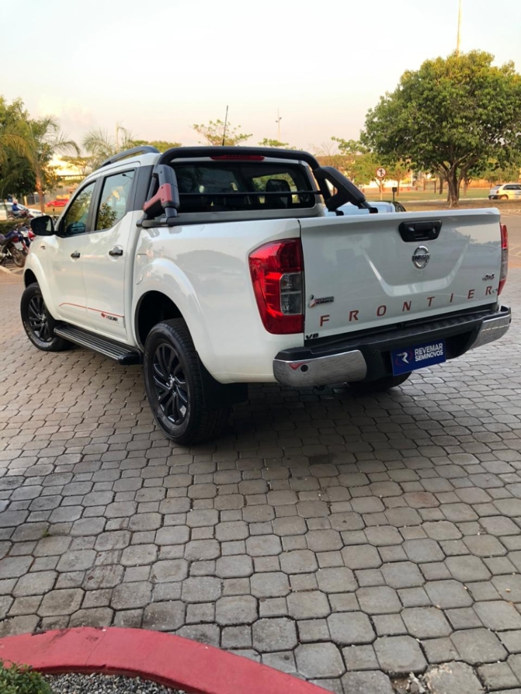 nissan frontier xgear 2.3 diesel 4p automatico 2022 nissan frontier xgear 2.3 diesel 4p automatico 2022