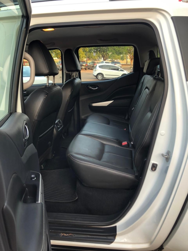nissan frontier xgear 2.3 diesel 4p automatico 2022 nissan frontier xgear 2.3 diesel 4p automatico 2022