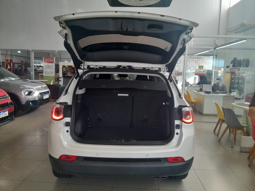 jeep/ compass limited f h