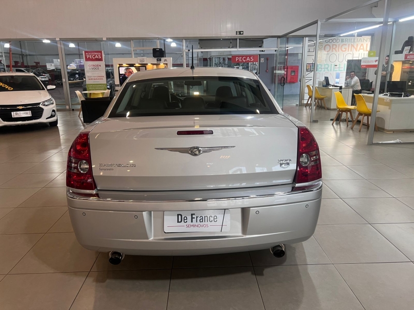 i/ chrysler i/ chrysler