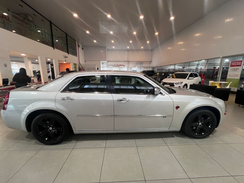 i/ chrysler i/ chrysler