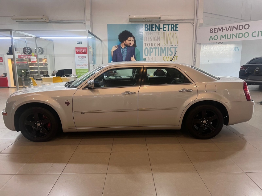 i/ chrysler i/ chrysler