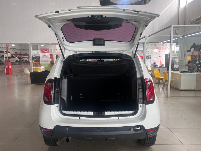 renault/ duster 1.6 a cvt renault/ duster 1.6 a cvt