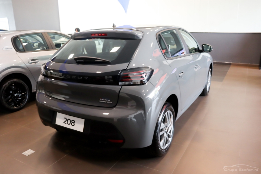 peugeot 208 1.0 turbo 200 flex allure cvt 4p automatico 202610
