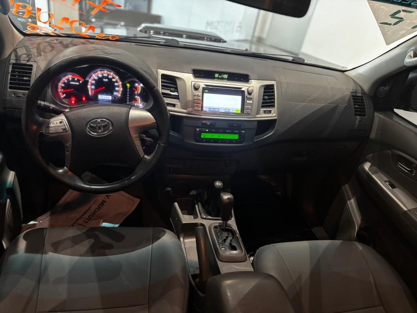 hilux cd srv d4-d 4x4 3.0 tdi dies