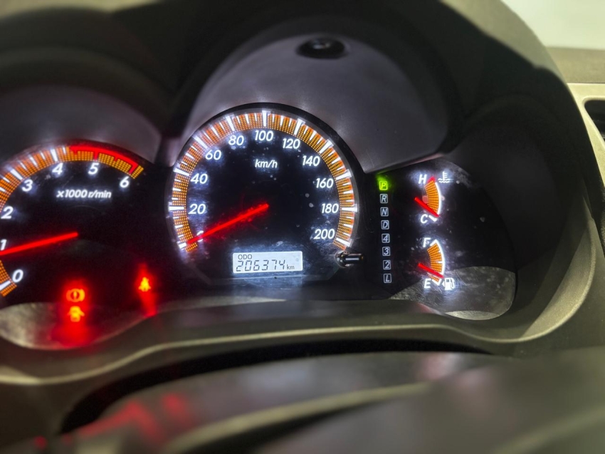 hilux cd srv d4-d 4x4 3.0 tdi dies