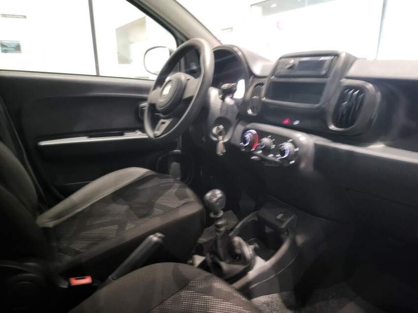 fiat mobi 1.0 evo flex like. manual 2021