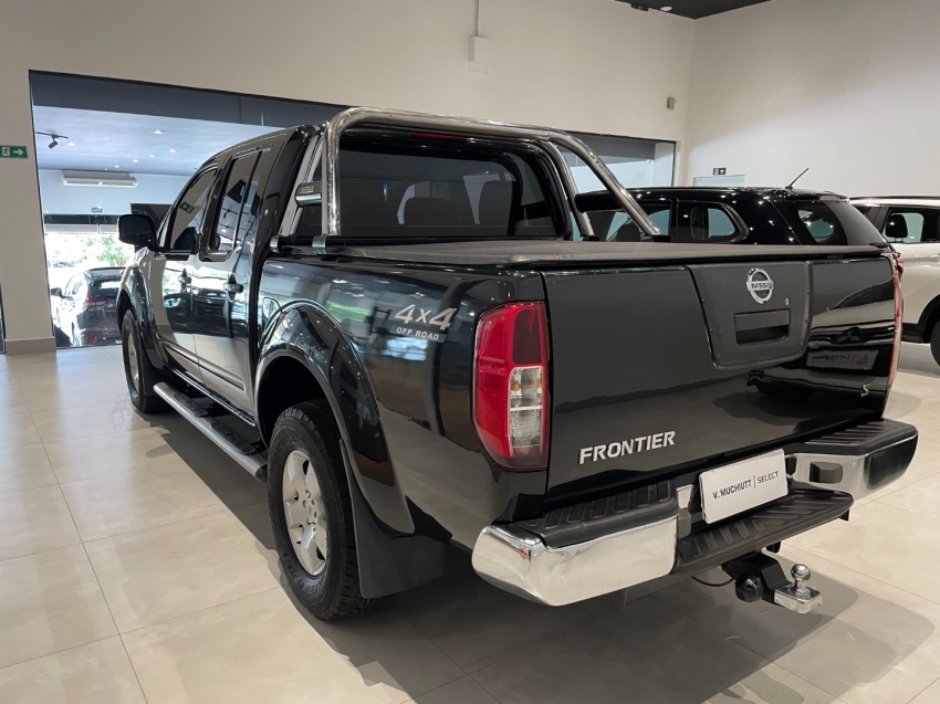 frontier s cd 4x4 2.5 tb diesel5