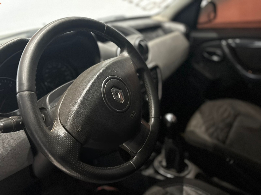 renault duster 1.6 dynamique 4x2 16v flex 4p manual 2013
