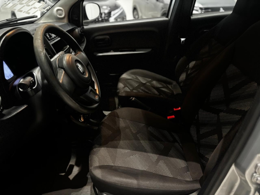 fiat mobi 1.0 evo flex like. manual 4p 20217