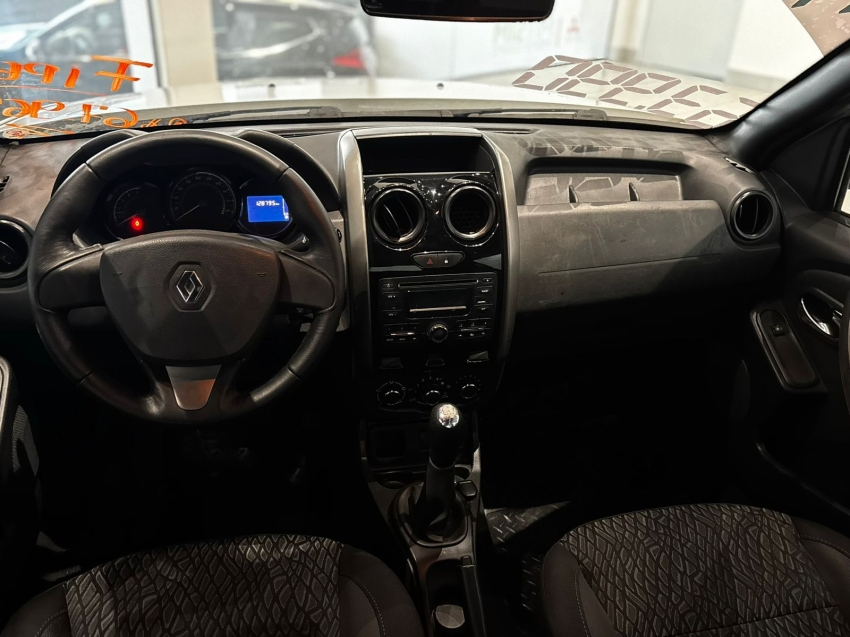 renault duster oroch 1.6 16v flex expression 4p manual 2017