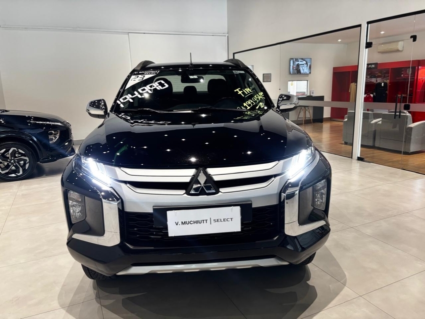 mitsubishi l200 triton 2.4 16v turbo diesel sport hpe cd 4p 4x4 automatico 2023