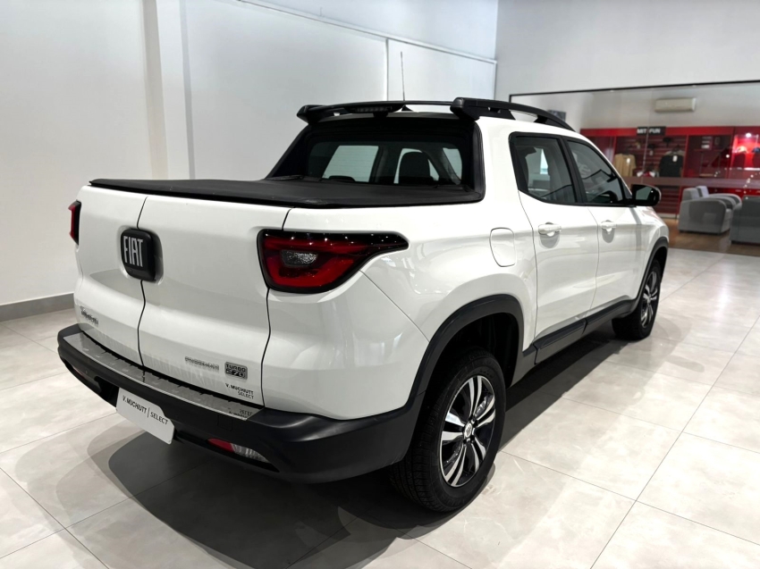 fiat toro 1.3 turbo 270 flex freedom at6 4p automatico 2023