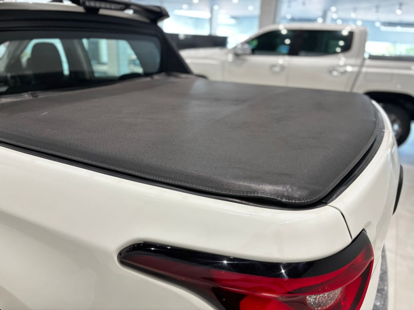 fiat toro 1.3 turbo 270 flex freedom at6 4p automatico 2023