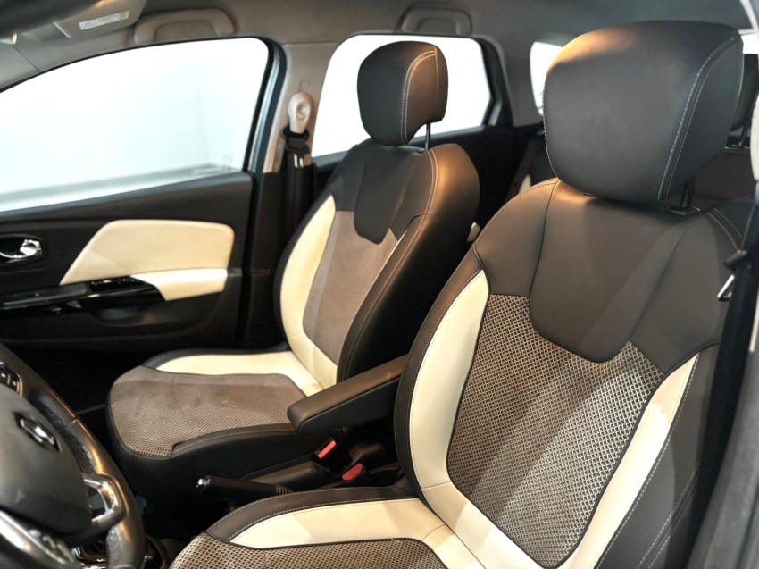 renault captur 1.6 16v sce flex intense x-tronic 4p manual 2019
